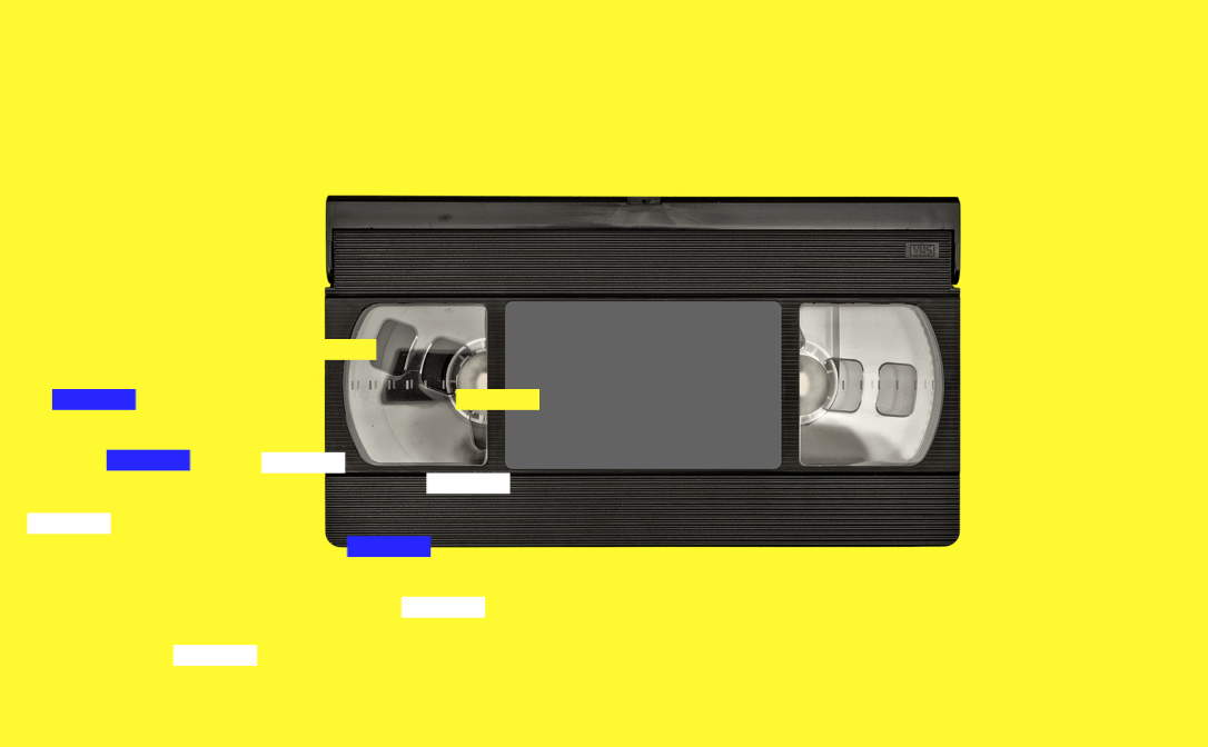CAAS - imagem com fundo amarelo e uma fita VHS preta